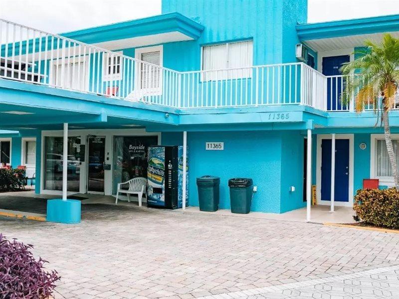 Bayside Inn And Marina Treasure Island Exterior foto
